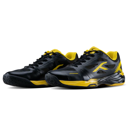 HNDRD Phenom (black)